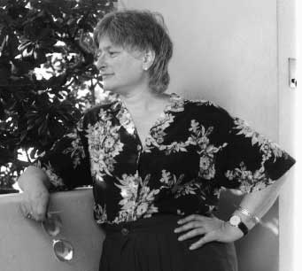 Joanne Leonard